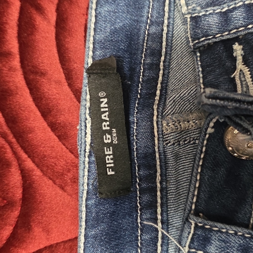 Fire & Ice Jeans - Picture 2 of 5